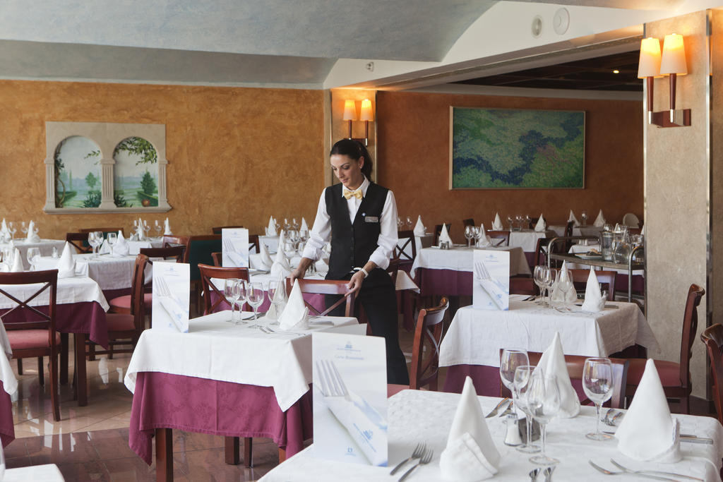 Hotel Cristobal Colon プラヤ・デ・パルマ エクステリア 写真