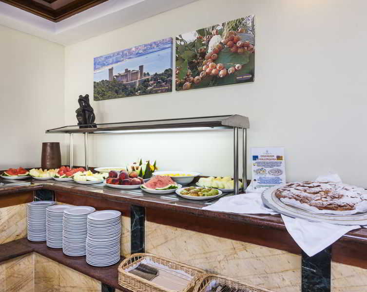 Hotel Cristobal Colon プラヤ・デ・パルマ エクステリア 写真